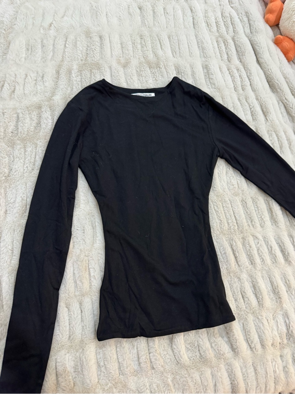 MYOUTFITONLINE BLACK SOFT CREW LONGSLEEVE